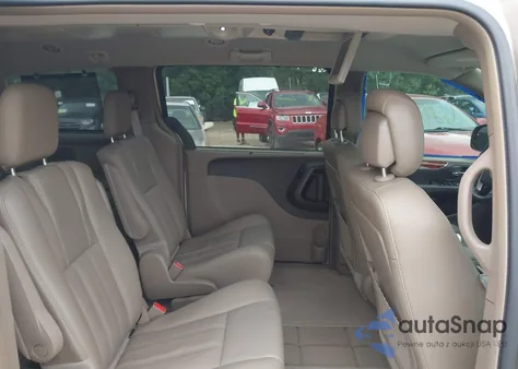 2015 Chrysler Town & Country Touring из США, поврежденный, VIN 2C4RC1BG9FR630340